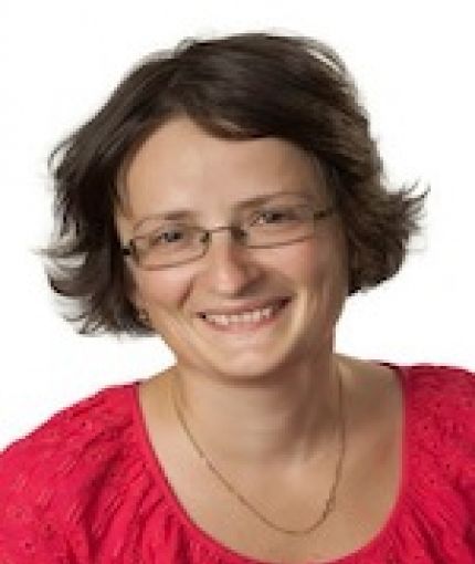 Raluca Bunduchi photo