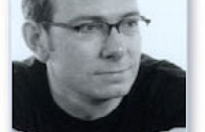 Steven Yearley photo